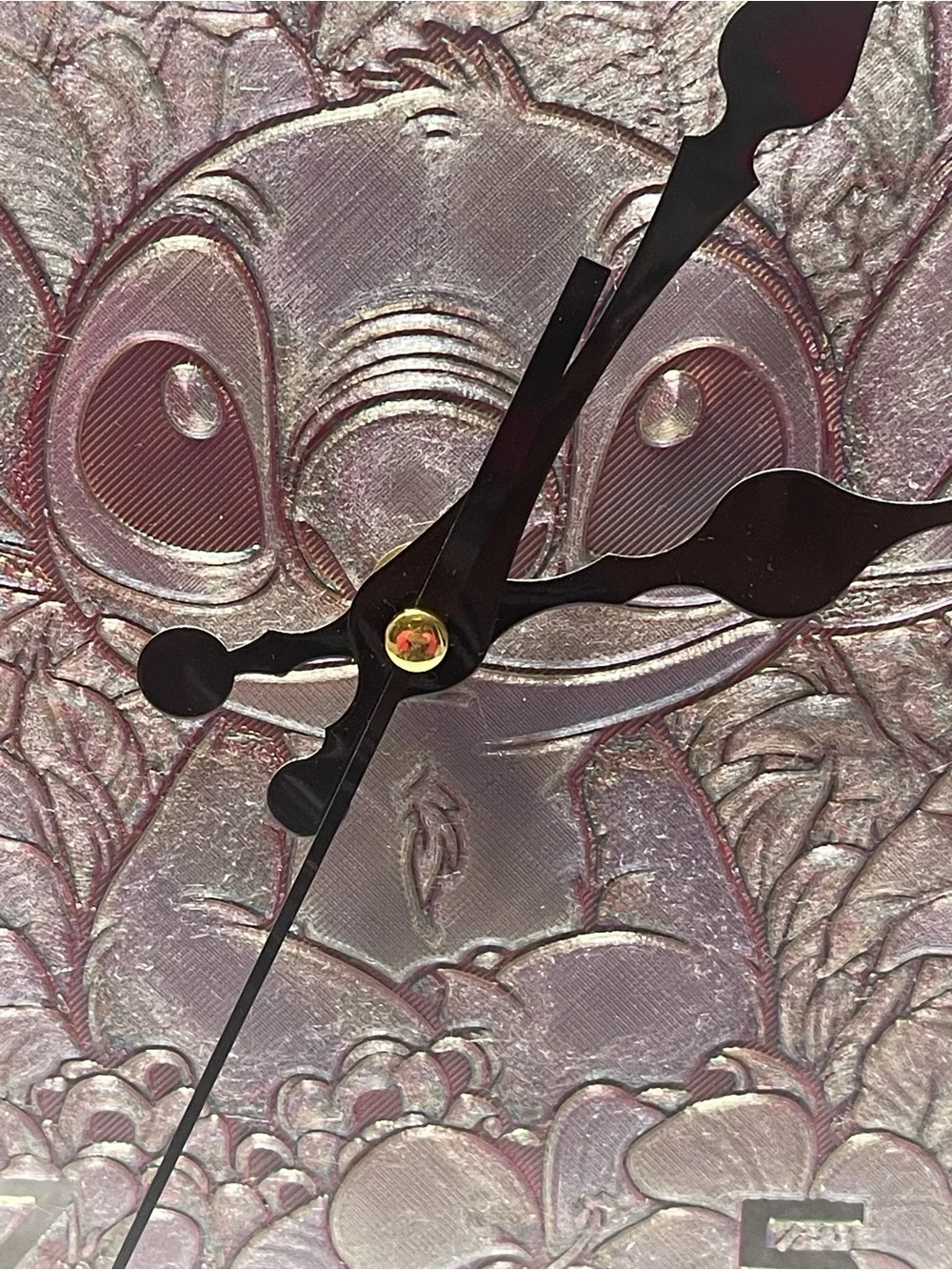 Stitch Embossed Round Wall Clock in Iridescent Lavender 3D print